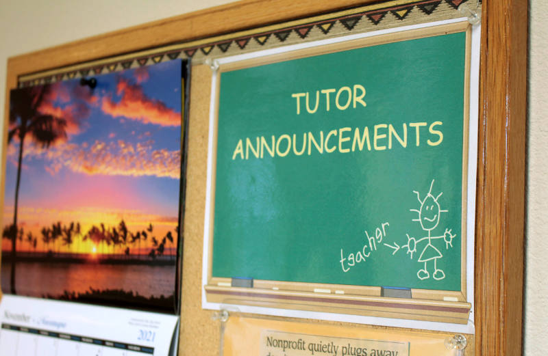 tutoring sign